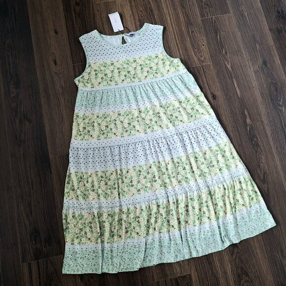 NWT Charming Charlie Flowy Maxi Dress Soft Gardening Floral Cottage Feminine - Picture 2 of 9